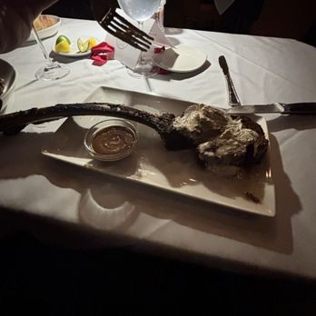 Sullivan's Steakhouse - Tomahawk Steak - Steakhouses Near Me - Indianapolis, Indiana Sullivan's Steakhouse - Tomahawk Steak - Steakhouses Near Me - Indianapolis, Indiana