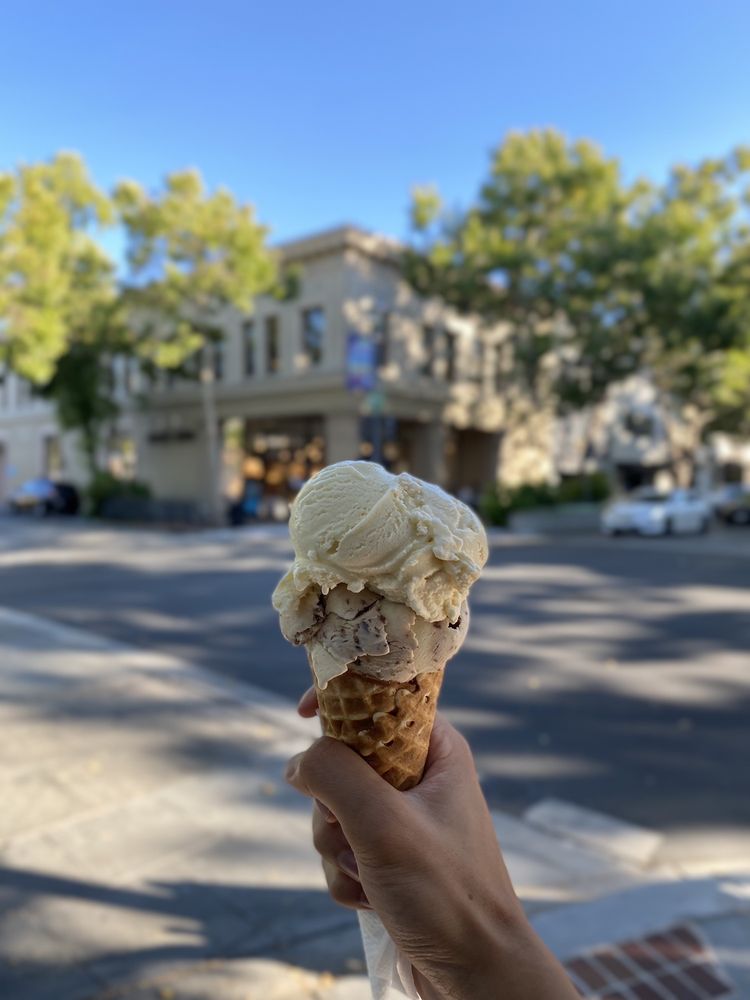 Scoop Microcreamery
