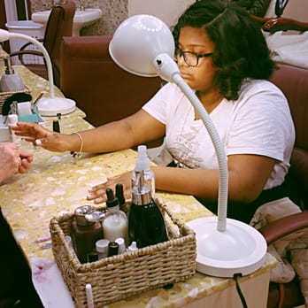Bunny Nails - My daughter getting her nails done for her birthday - Nail Salons Near Me - Skokie, Illinois