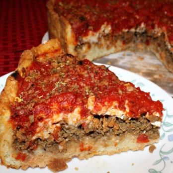 Kitchen 17 - Vegan deep dish with veggie sausage...... WOW. I wish I could eat this everyday. - Vegan Near Me - Chicago, Illinois