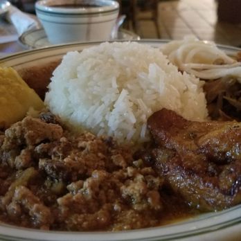 La Carreta - Cuban Near Me - Miami, Florida