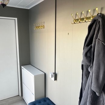 LA Teams - They assembled my shoe rack and hanged up coat racks in my mud room - Handyman Near Me - Los Angeles, California LA Teams - They assembled my shoe rack and hanged up coat racks in my mud room - Handyman Near Me - Los Angeles, California