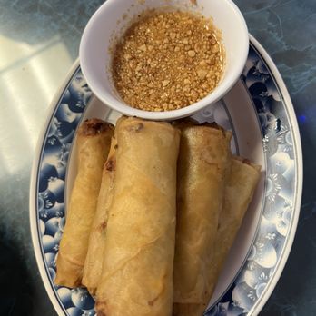 White Pearl Restaurant - Eggroll - Chinese Near Me - Elgin, Illinois