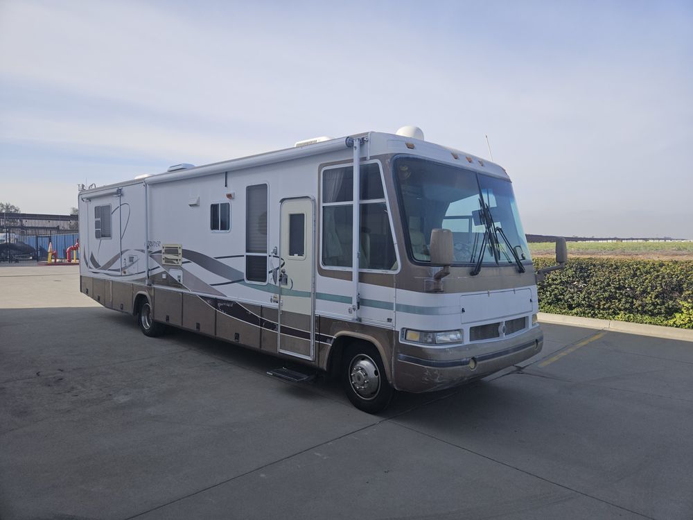 Slide of RV Expert Mobile Service