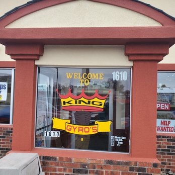 King Gyros - the front of a restaurant - Greek Near Me - Valparaiso, Indiana King Gyros - the front of a restaurant - Greek Near Me - Valparaiso, Indiana