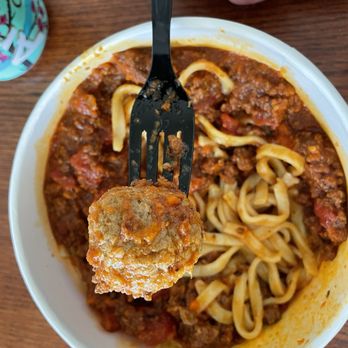 Wow Spaghetti - Spaghetti Bolognese with meatballs - Fast Food Near Me - Westminster, California Wow Spaghetti - Spaghetti Bolognese with meatballs - Fast Food Near Me - Westminster, California