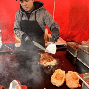 Tacos La Guera - Street Vendors Near Me - Los Angeles, California Tacos La Guera - Street Vendors Near Me - Los Angeles, California