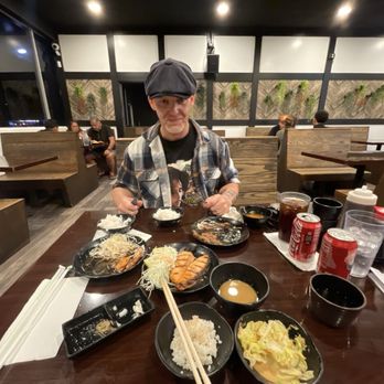 Kuni Restaurant - For my BDAY we ate HERE! Sooo AWESOME! - Japanese Near Me - Waipahu, Hawaii
