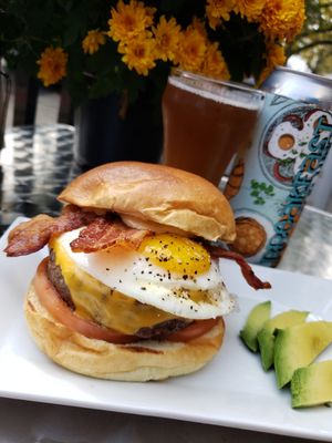 Corkscrew Bar by null