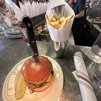 Au Cheval - Single Cheeseburger and Crispy Fries - Bars Near Me - Chicago, Illinois