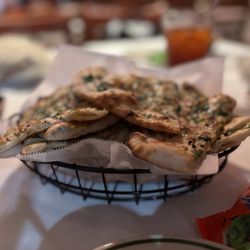 Tandoori Night - Garlic naan