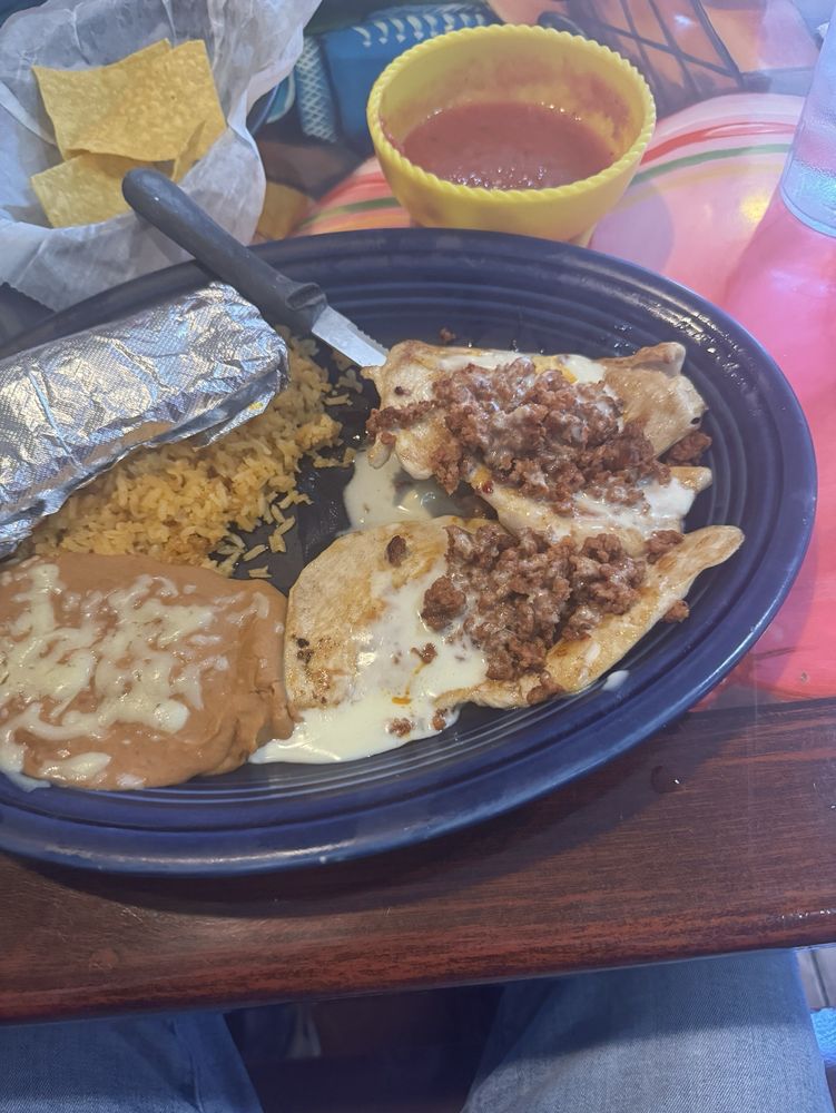 El Mariachis Mexican Restaurant