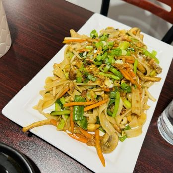 Thanh Luong Vegetarian - Chow mein - Vietnamese Near Me - Minnetonka, Minnesota Thanh Luong Vegetarian - Chow mein - Vietnamese Near Me - Minnetonka, Minnesota