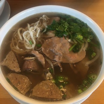 Ganh Pho - Pho dac biet - Vietnamese Near Me - Braintree, Massachusetts