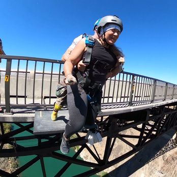 Tandem BASE Jumping - Skydiving Near Me - Twin Falls, Idaho Tandem BASE Jumping - Skydiving Near Me - Twin Falls, Idaho