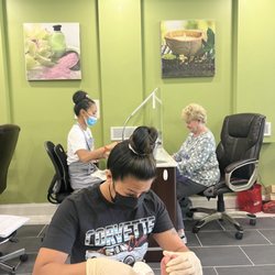 White Lotus Nails Marlton