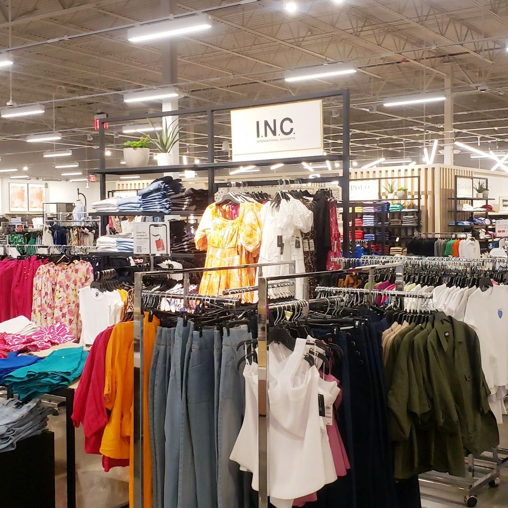Macy's - Accessories Near Me - Las Vegas, Nevada