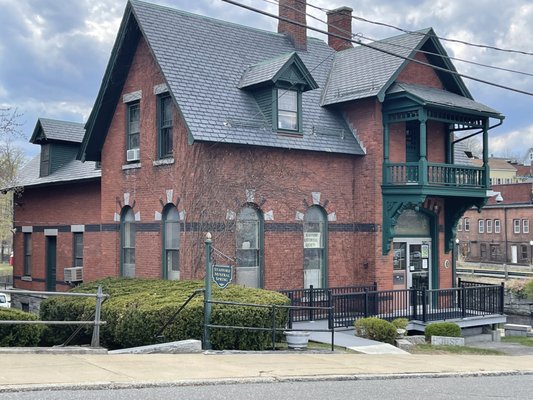 Tolland Green