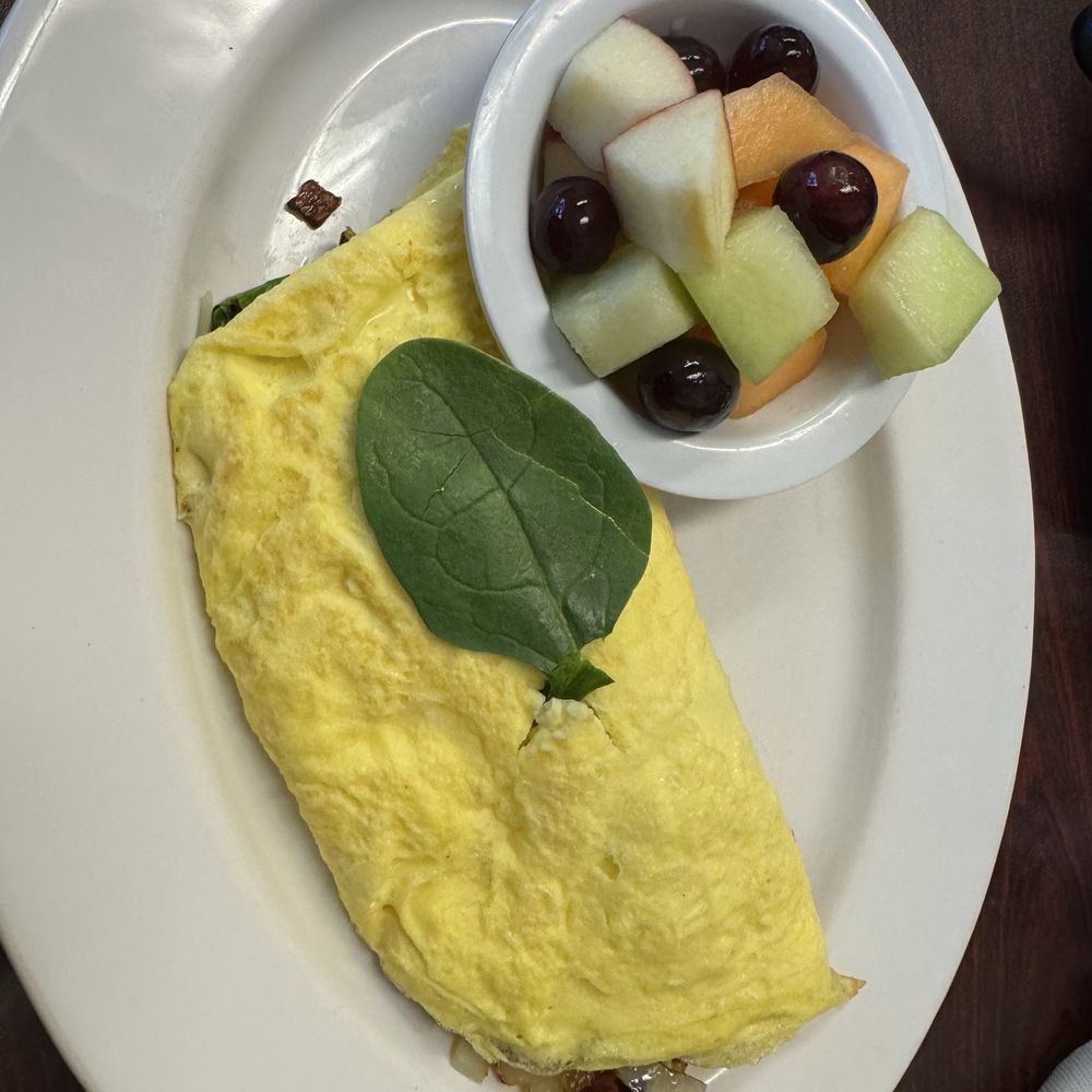 Bacon Breakfast Cafe - Hot Link Omelette - Breakfast & Brunch Near Me - Marysville, Washington Bacon Breakfast Cafe - Hot Link Omelette - Breakfast & Brunch Near Me - Marysville, Washington