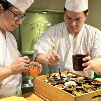 Sabi Omakase - Preparing oyster and uni - Sushi Bars Near Me - Stavanger, 11 Sabi Omakase - Preparing oyster and uni - Sushi Bars Near Me - Stavanger, 11