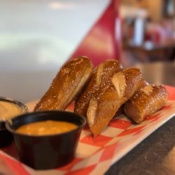Mack's Original Pizza Pub - Warm Pretzels