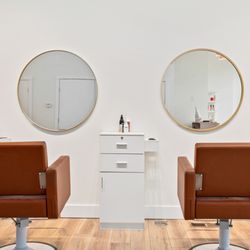 Lennox Beauty Lounge