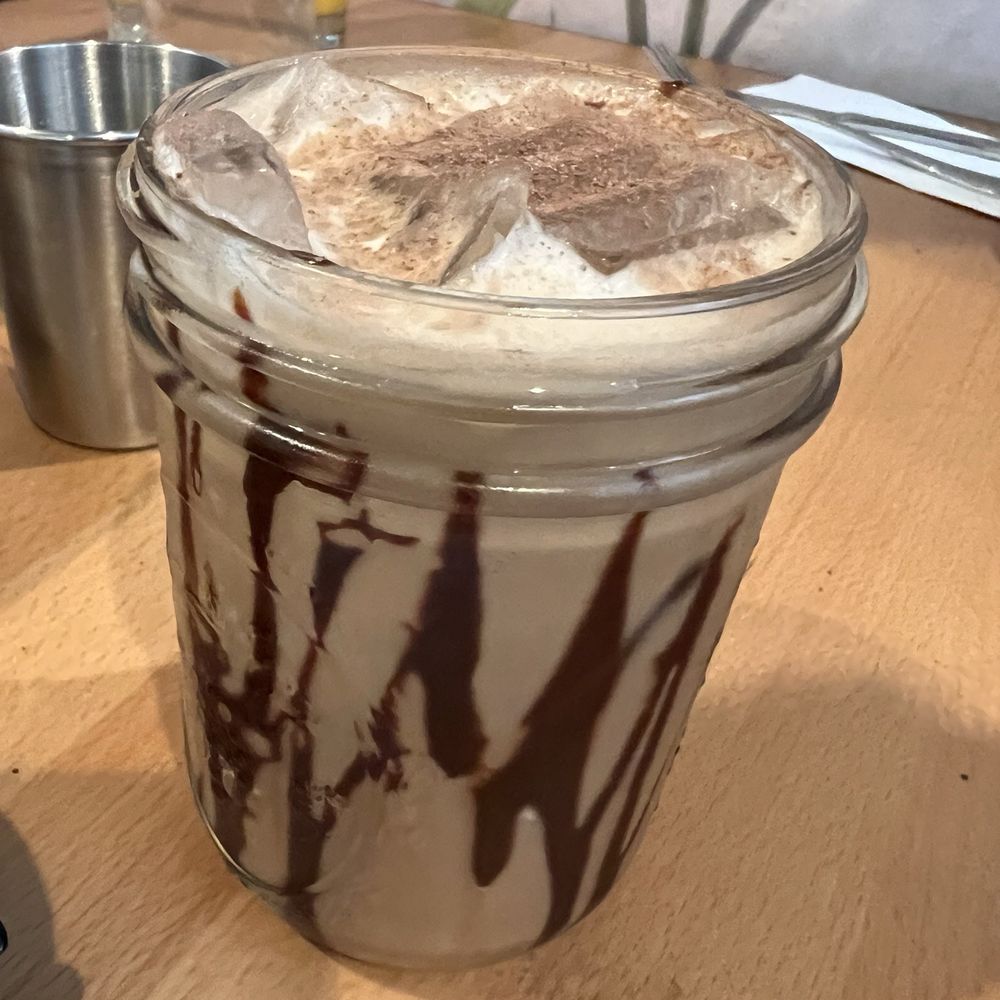 Poppy + Rose - Iced Mocha - Breakfast & Brunch Near Me - Los Angeles, California