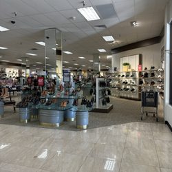 Dillard's - Shoe Dept