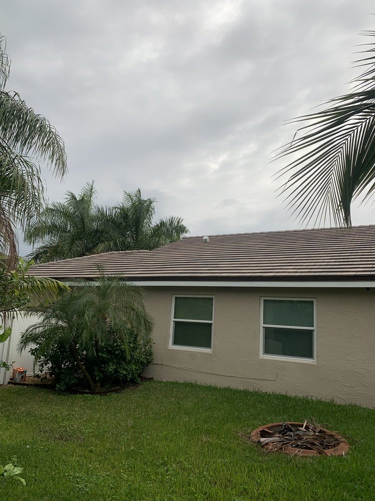 Slide of Earl W. Johnston Roofing