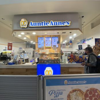 Auntie Anne's - Convenient by gate 1-29-22 - Pretzels Near Me - Las Vegas, Nevada