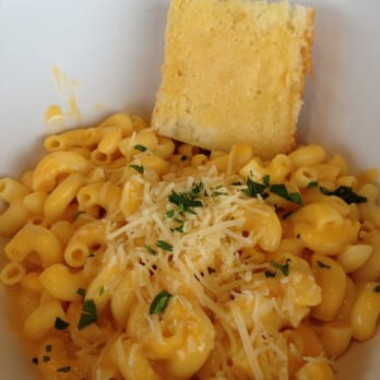 Crimson View - The macaroni and cheese without the bacon...tastes better with it - New American Near Me - Salt Lake City, Utah