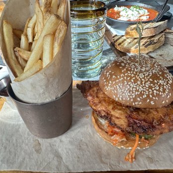 The Wheel - New American Near Me - Stamford, Connecticut