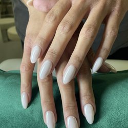 Art Glow Nails