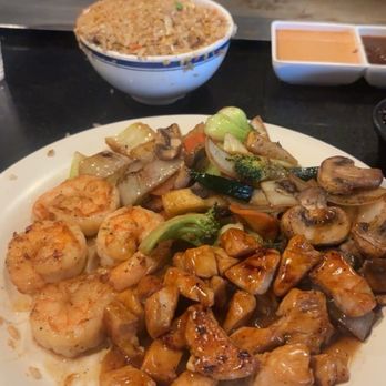 KOBE Japanese Steakhouse - Sushi Bars Near Me - Austin, Texas