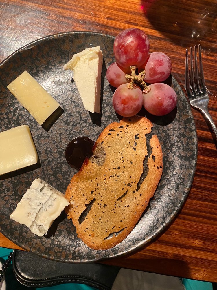 DE BASILIEK Updated June 2024 28 Photos Korte Houtstraat 4a, Den