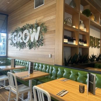 True Food Kitchen - Inside wall "grow" - New American Near Me - The Woodlands, Texas True Food Kitchen - Inside wall "grow" - New American Near Me - The Woodlands, Texas