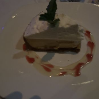 Chart House - Keylime Pie - Seafood Near Me - Weehawken, New Jersey