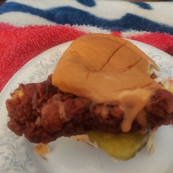 Dave's Hot Chicken - Slider, pretty big though. Half a chicken breast! - Chicken Shop Near Me - Woburn, Massachusetts Dave's Hot Chicken - Slider, pretty big though. Half a chicken breast! - Chicken Shop Near Me - Woburn, Massachusetts
