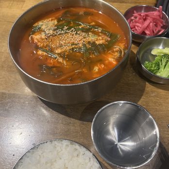 Sizzle Korean Barbeque - Hot Spicy Beef Soup with rice - Korean Near Me - Phoenix, Arizona Sizzle Korean Barbeque - Hot Spicy Beef Soup with rice - Korean Near Me - Phoenix, Arizona