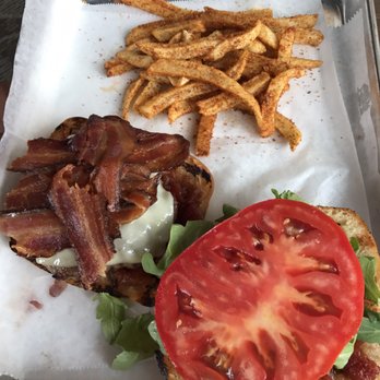 Turn Restaurant - Turn Burger - Breakfast & Brunch Near Me - St. Louis, Missouri