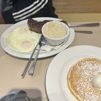 Wild Eggs - Steak & Eggs with Side of Grits - Breakfast & Brunch Near Me - Jeffersontown, Kentucky Wild Eggs - Steak & Eggs with Side of Grits - Breakfast & Brunch Near Me - Jeffersontown, Kentucky