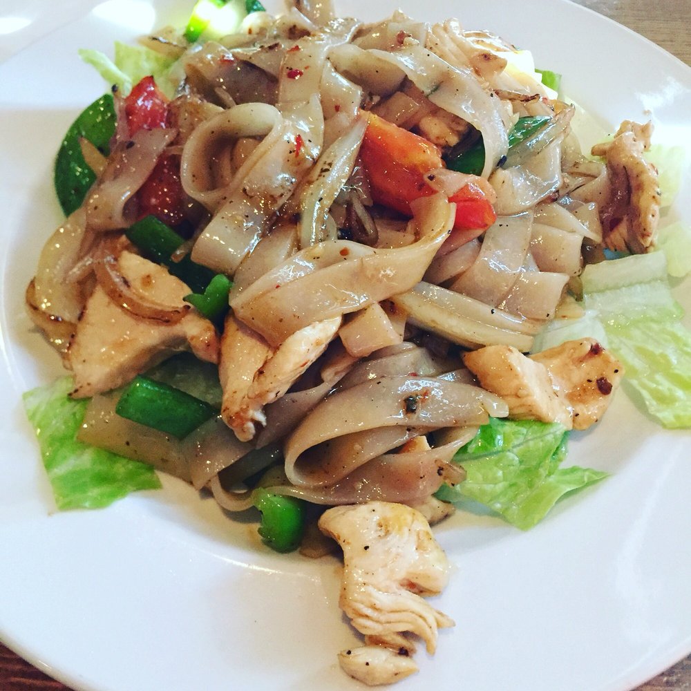 Tara Thai Kitchen - This dish was good!! - Thai Near Me - El Paso, Texas