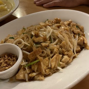 5 R Cha Thai Bistro - K-4. Pad Thai - Thai Near Me - Mesa, Arizona