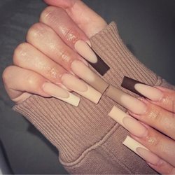 Luxury Nail & Spa