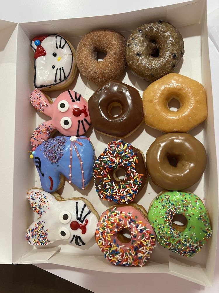 Unicorn Donuts & Cafe