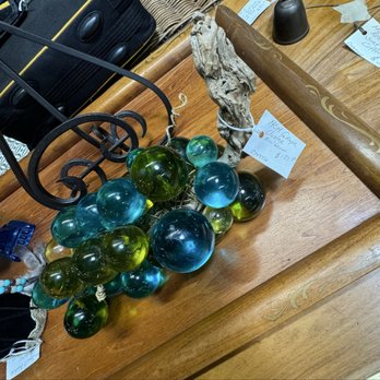 Junkee Clothing Exchange - Grapes...just like grandma used to make! - Used, Vintage & Consignment Near Me - Reno, Nevada