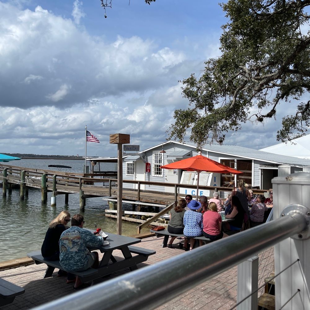 Aunt Kate's - Outdoor dining - American Near Me - Saint Augustine, Florida Aunt Kate's - Outdoor dining - American Near Me - Saint Augustine, Florida