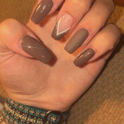 Peace Nails