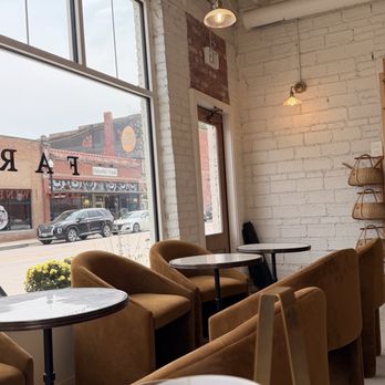 Fariner Bakery - Seating area - Bakeries Near Me - Ashland, Nebraska Fariner Bakery - Seating area - Bakeries Near Me - Ashland, Nebraska