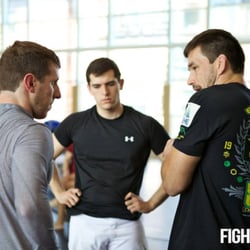 Edge Hoboken - World Jiu Jitsu Champion, EDGE Athlete, teaching our MMA 101 students.